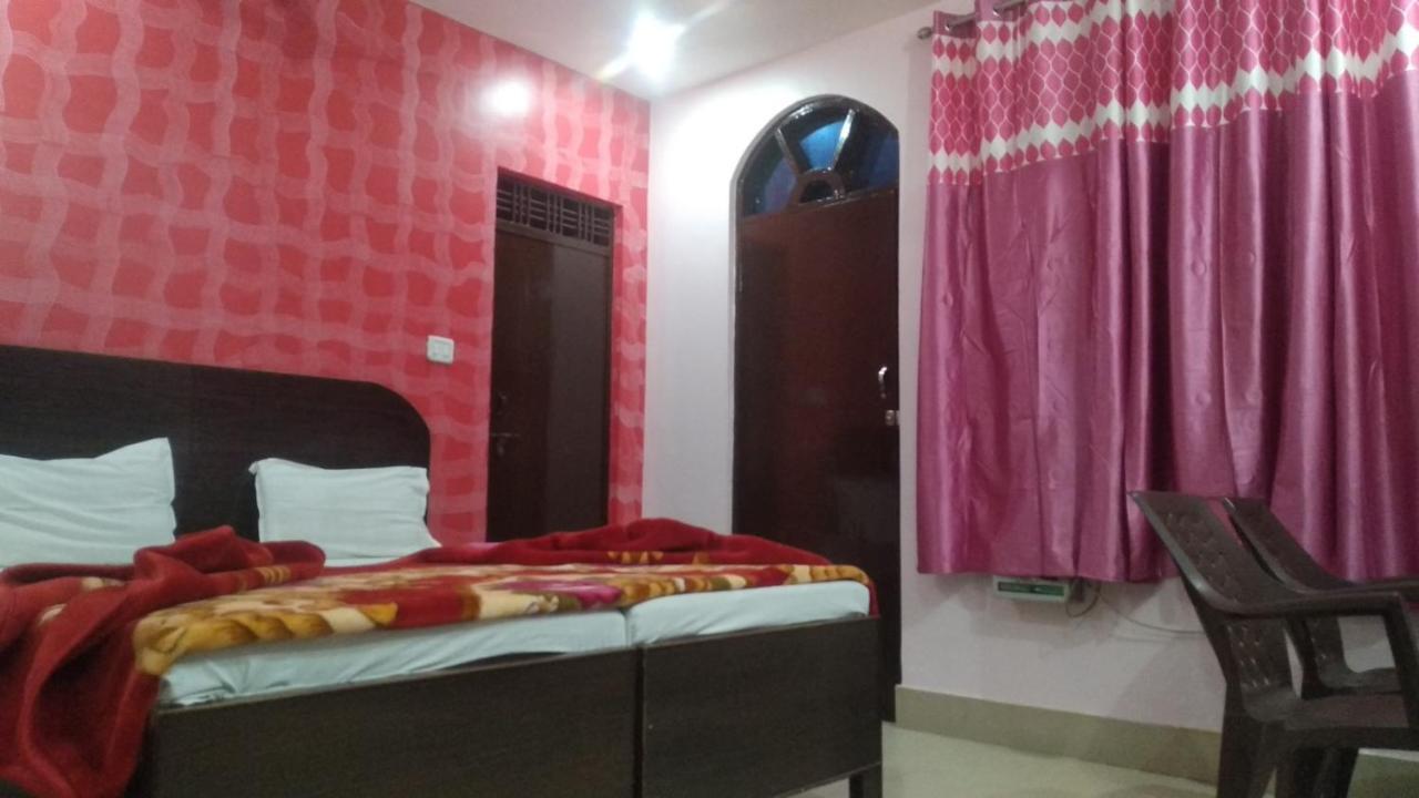 Hotel Giriraj Inn Varanasi Eksteriør bilde