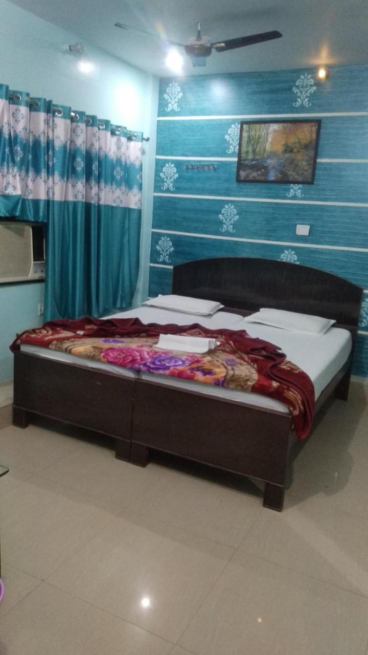 Hotel Giriraj Inn Varanasi Eksteriør bilde