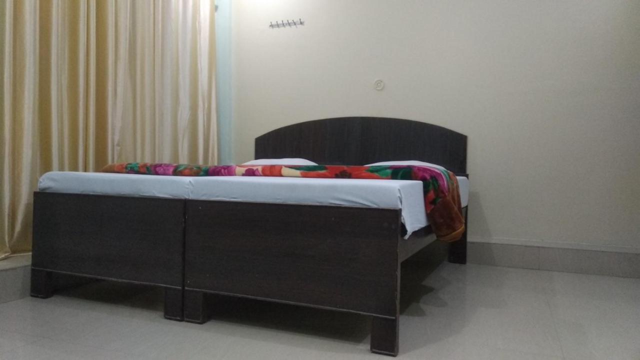 Hotel Giriraj Inn Varanasi Eksteriør bilde